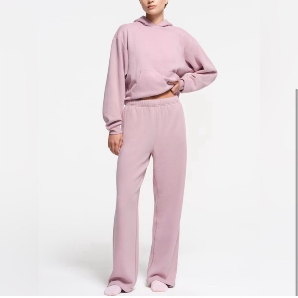 SKIMS Dusty Pink Cotton Fleece Set, Size Medium, Amazing Condition!